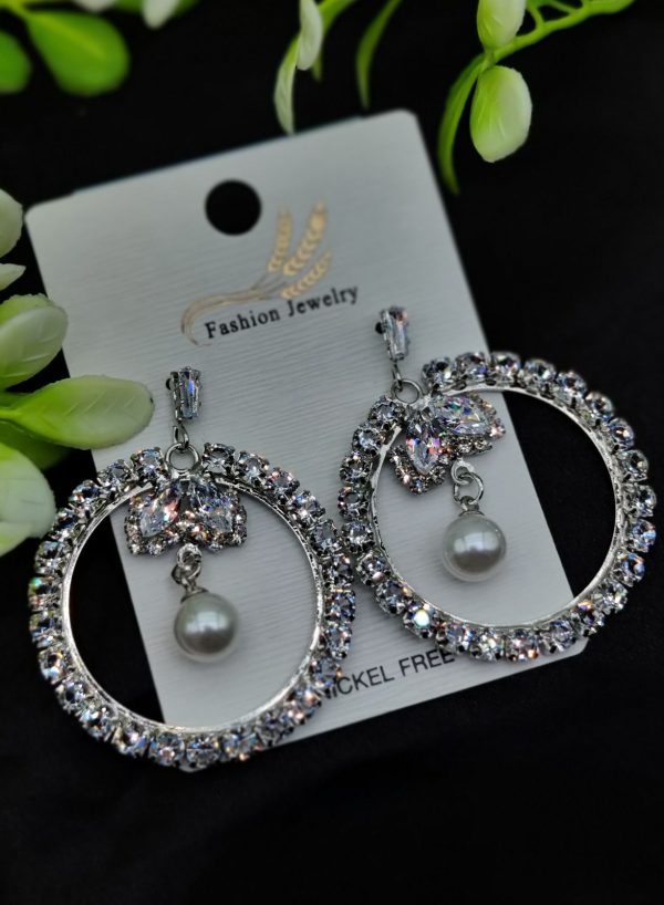 Imported Elegant Earrings Starburst pearl design