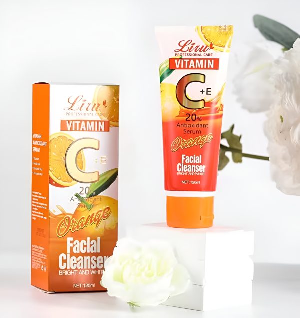 Liru Orange Facial Cleanser 120ml – Vitamin C+E Brightening & Deep Cleansing